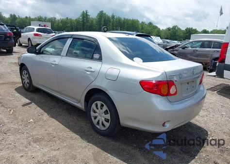 2010 Toyota Corolla z USA, uszkodzony, nr VIN 1NXBU4EE0AZ192843